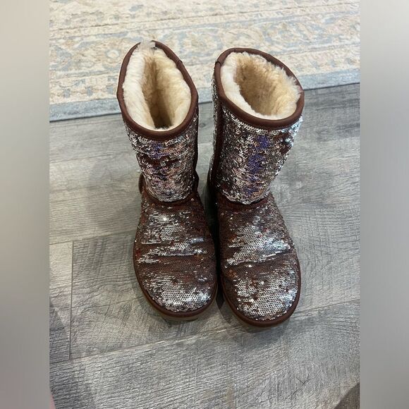 Sequin Gold Low (1-1.9 in) Heel Height Boots for Women - Picture 2 of 7